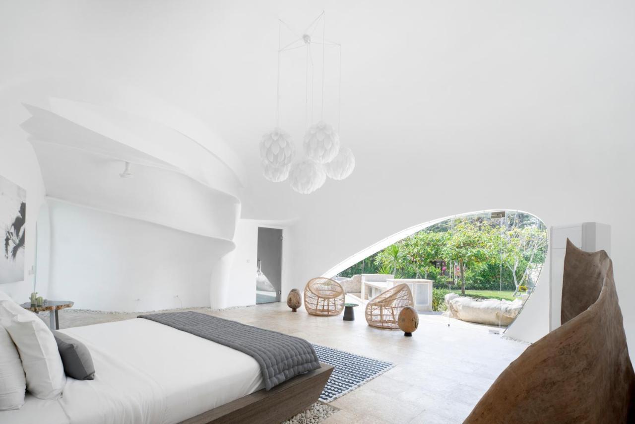 The Cloud Beachfront Villa Tabanan Ngoại thất bức ảnh